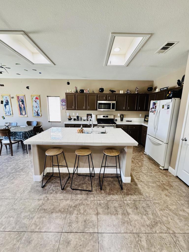 Shadow Hills - Residential