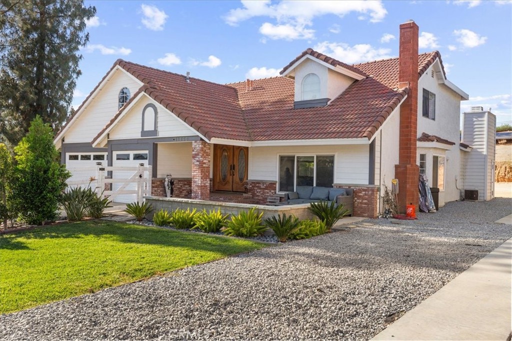 21890 Victorian