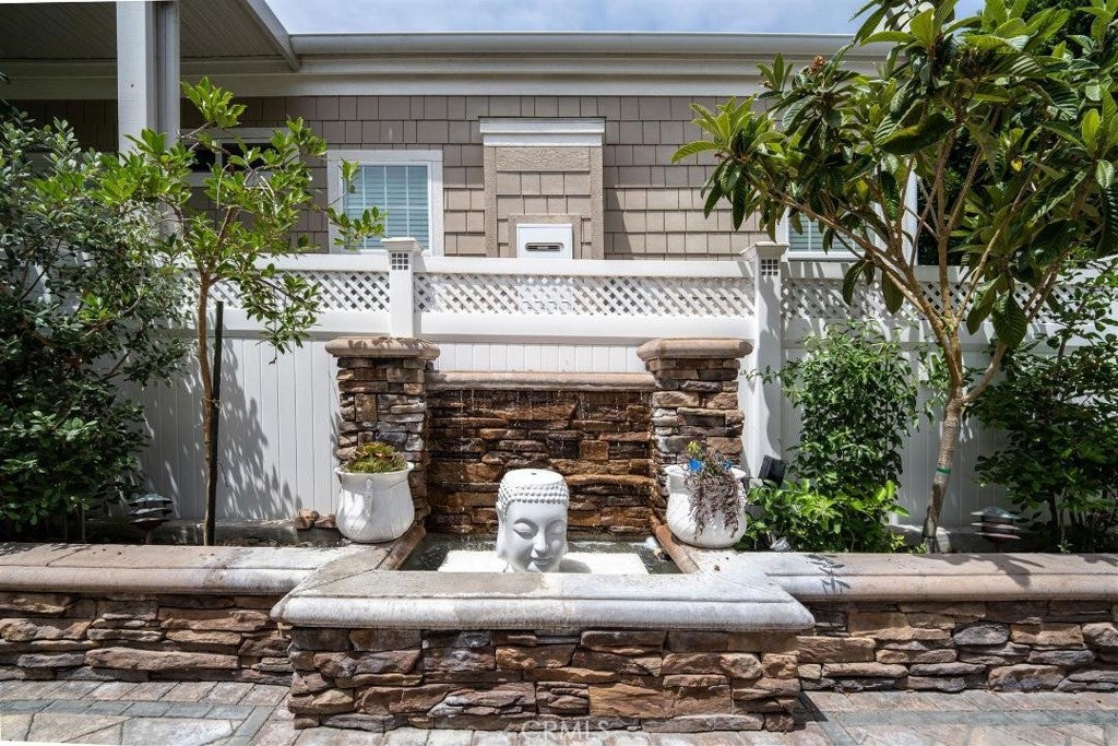 252 Mayflower, Newport Beach CA 92660 - Photo 29