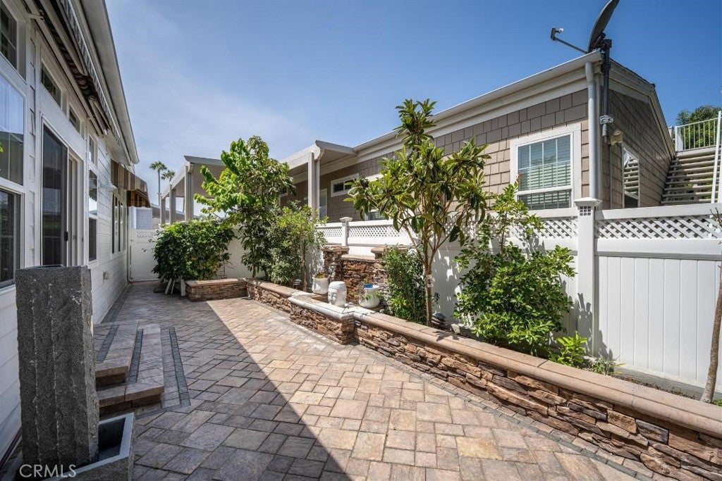 252 Mayflower, Newport Beach CA 92660 - Photo 30