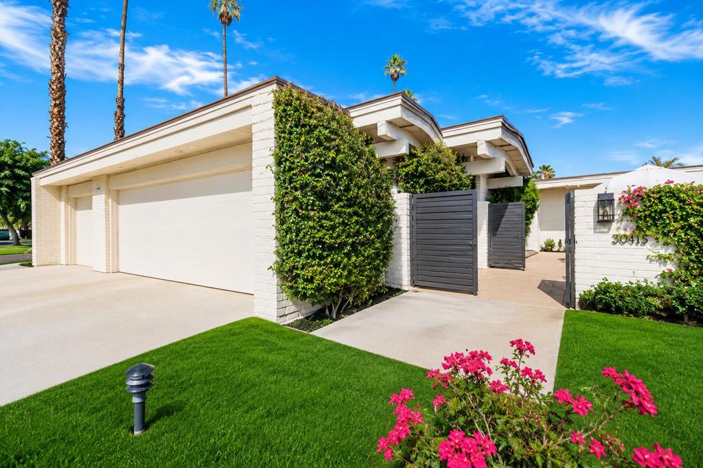 44848 Oro Grande Circle