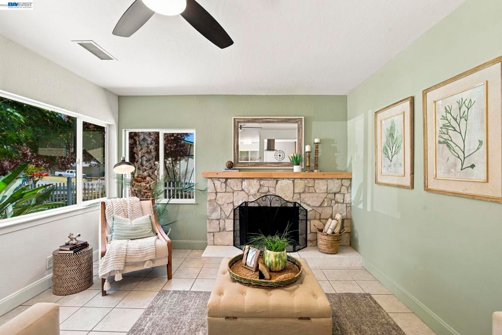 54 LAKEVIEW DRIVE