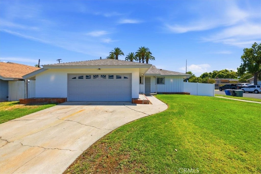 4305 Salerno