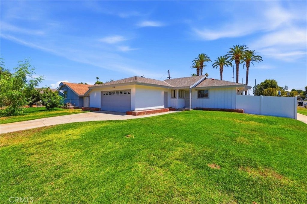 4305 Salerno