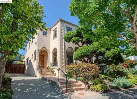 Photo of 6406 Mystic St, Oakland, CA 94618 (MLS # 41133074)