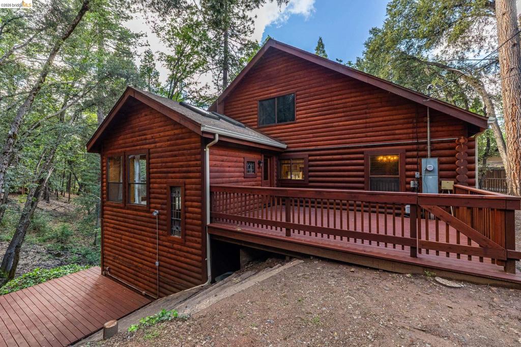 22511 Lilac Lane