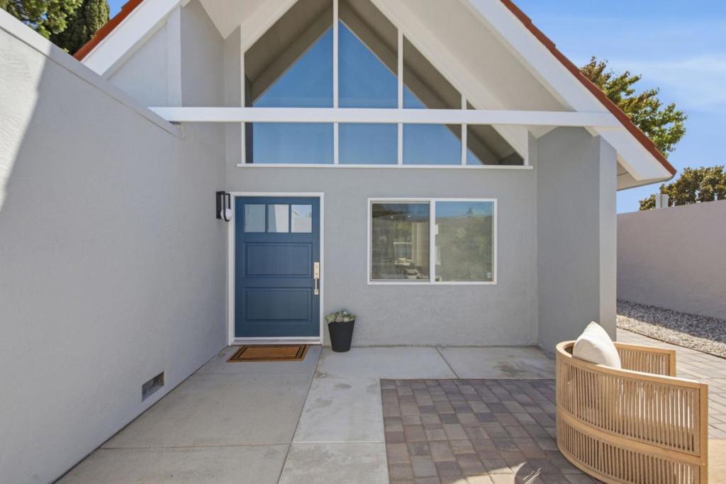 1398 Sydney Drive