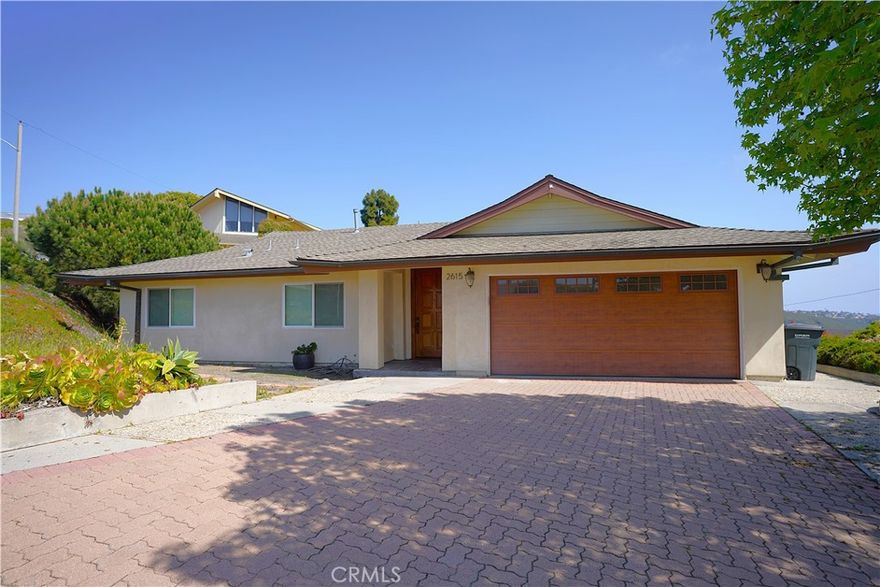 A beautiful 4 bedroom and 3 full bathrooms and one-half bathroom home in the desirable and prestige Temple Hills Dr. Welcome to a very light and bright, fully remodel single story home with no steps and no slop. Enjoy the endless Ocean view and Catalina Islan from many corners of this one of the kind and stylish corner lot home. This unique home offers tall ceilings, top the line appliances and many customs designed windows and cabinets. Come and take a look at this fabulous and hard to find home in neighborhood of Top of the World.