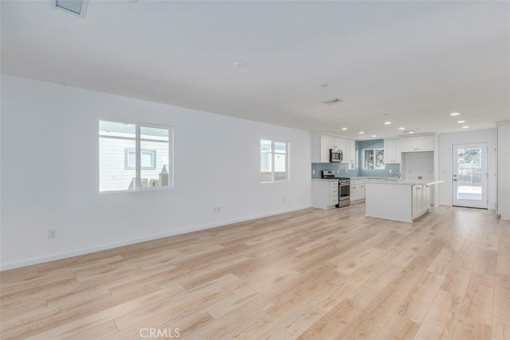 Photo of 544 S Clementine St, Anaheim, CA 92805 (MLS # PW26072224)