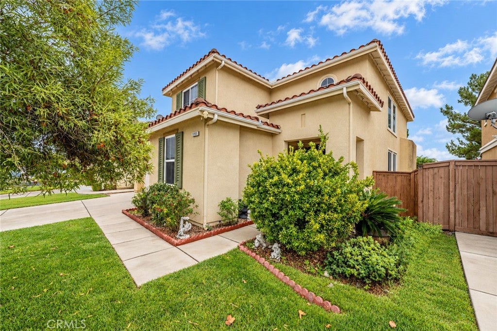 1457 Freesia Way