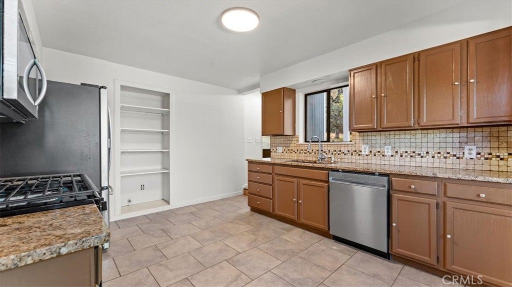 16500 Eden Lane