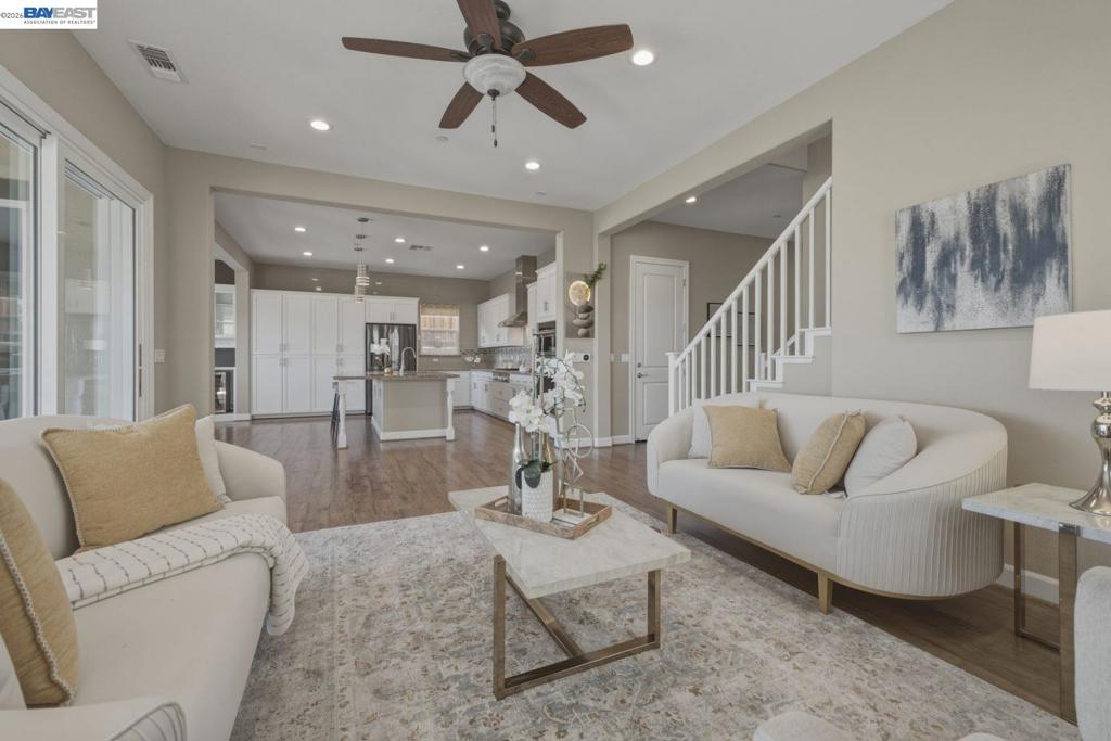 3871 Highpointe Ct