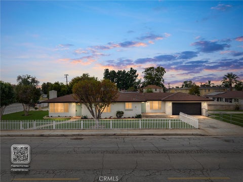 Photo of 201 L Street, Bakersfield, CA 93304 (MLS # PI26233066)