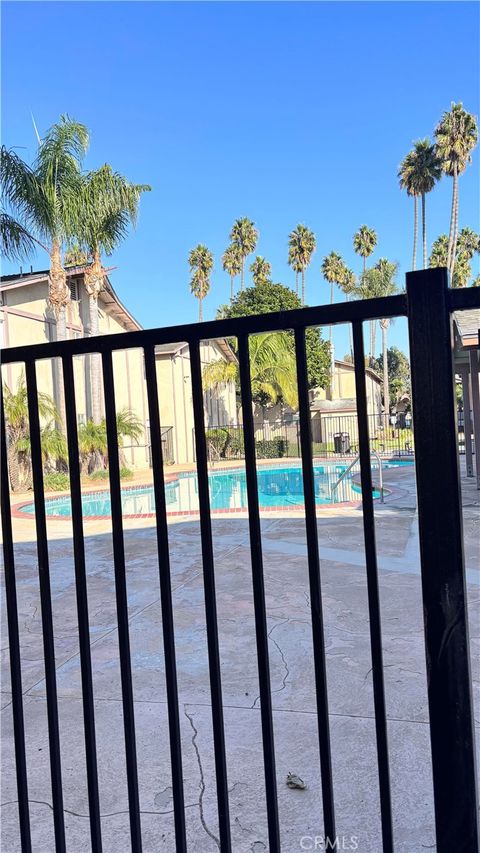 Photo of 1920 N H Street #235, Oxnard, CA 93036 (MLS # RS25248591) Photo of 1920 N H Street #235, Oxnard, CA 93036 (MLS # RS25248591)