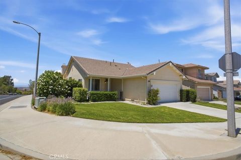 Photo of 20223 Gratland DR, Canyon Country, CA 91351 (MLS # SR26159861)