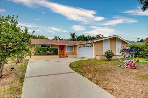 Photo of 6621 Birchton Avenue, West Hills, CA 91307 (MLS # PW26002358)