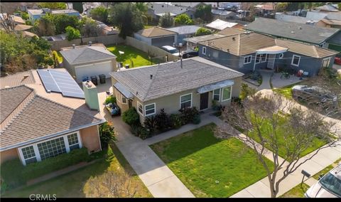 Photo of 225 W 27th St, San Bernardino, CA 92405 (MLS # CV26019417)