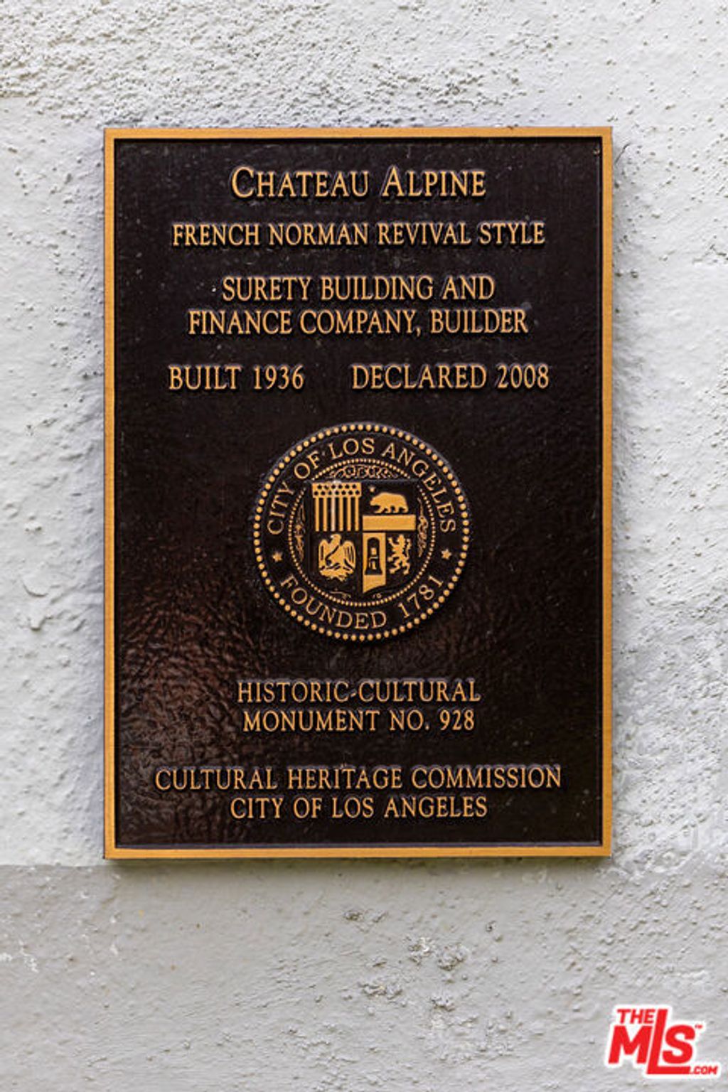 Photo of 920 S Serrano Avenue, Los Angeles, CA 90006 (MLS # 26671025)