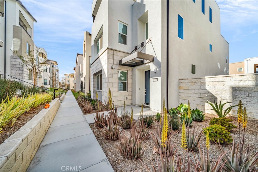 Rosemist (ROSE5P) - Residential Lease