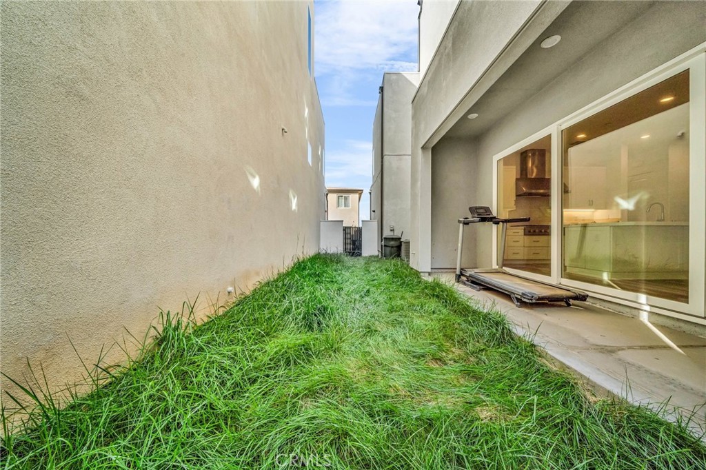 Rosemist (ROSE5P) - Residential Lease