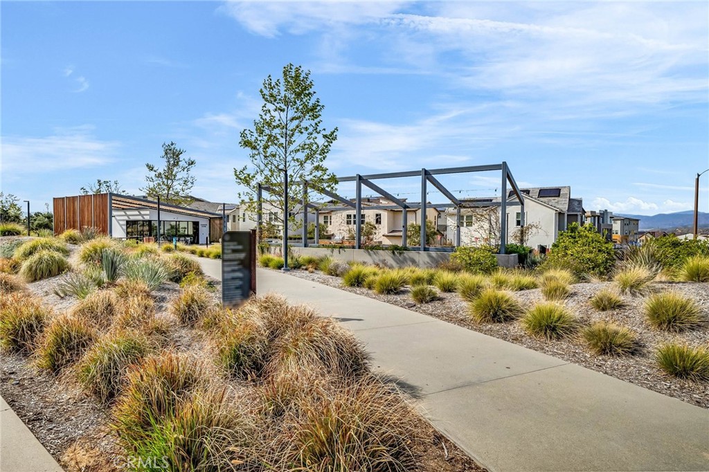 Rosemist (ROSE5P) - Residential Lease