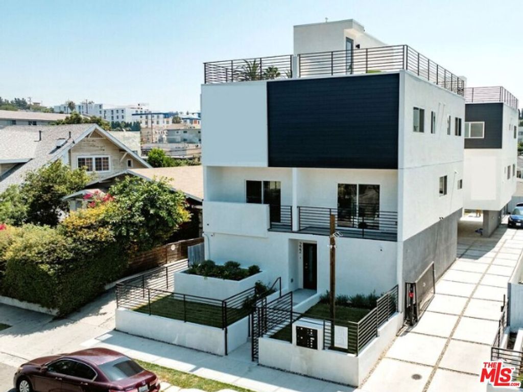 listing image 130722259809326028012