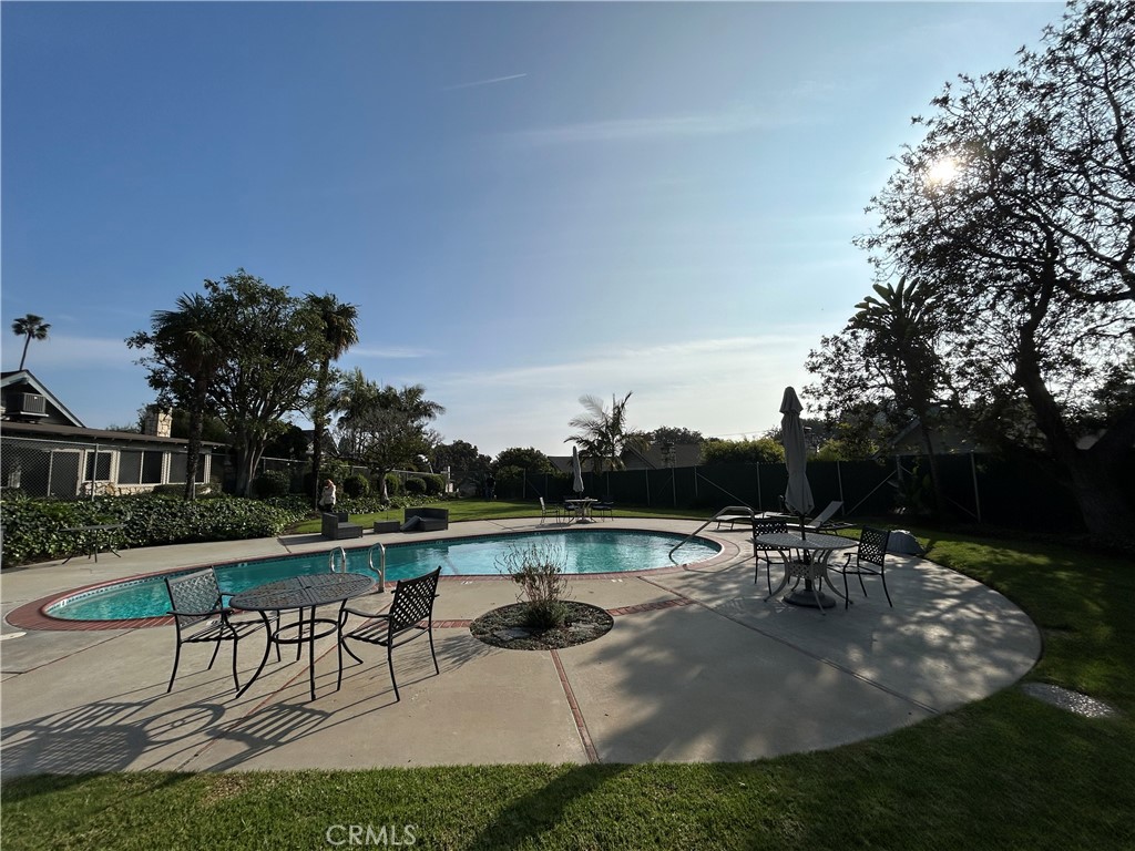 Bixby Knolls (BK) - Residential Lease