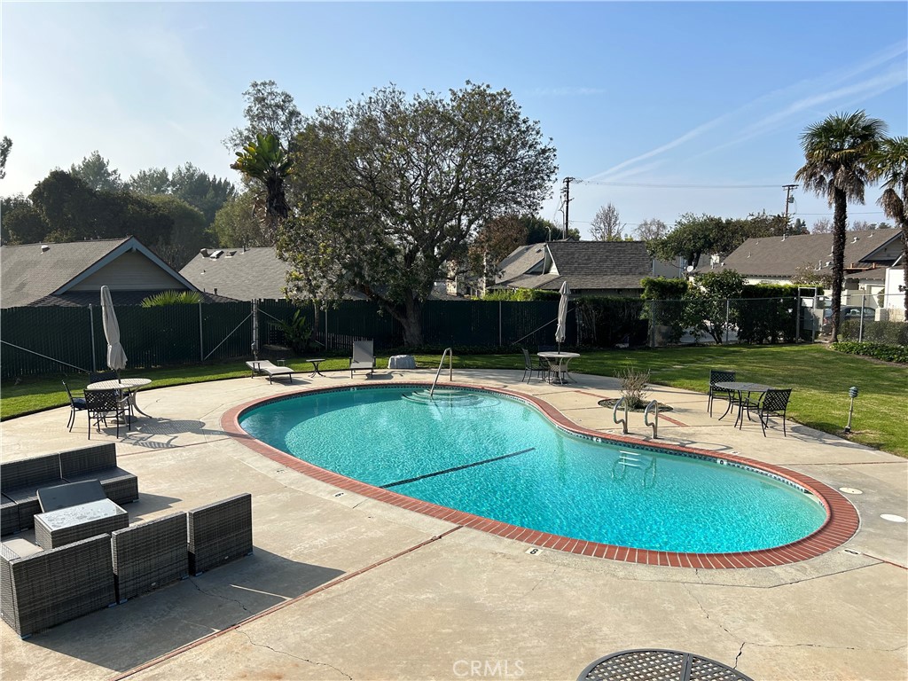 Bixby Knolls (BK) - Residential Lease