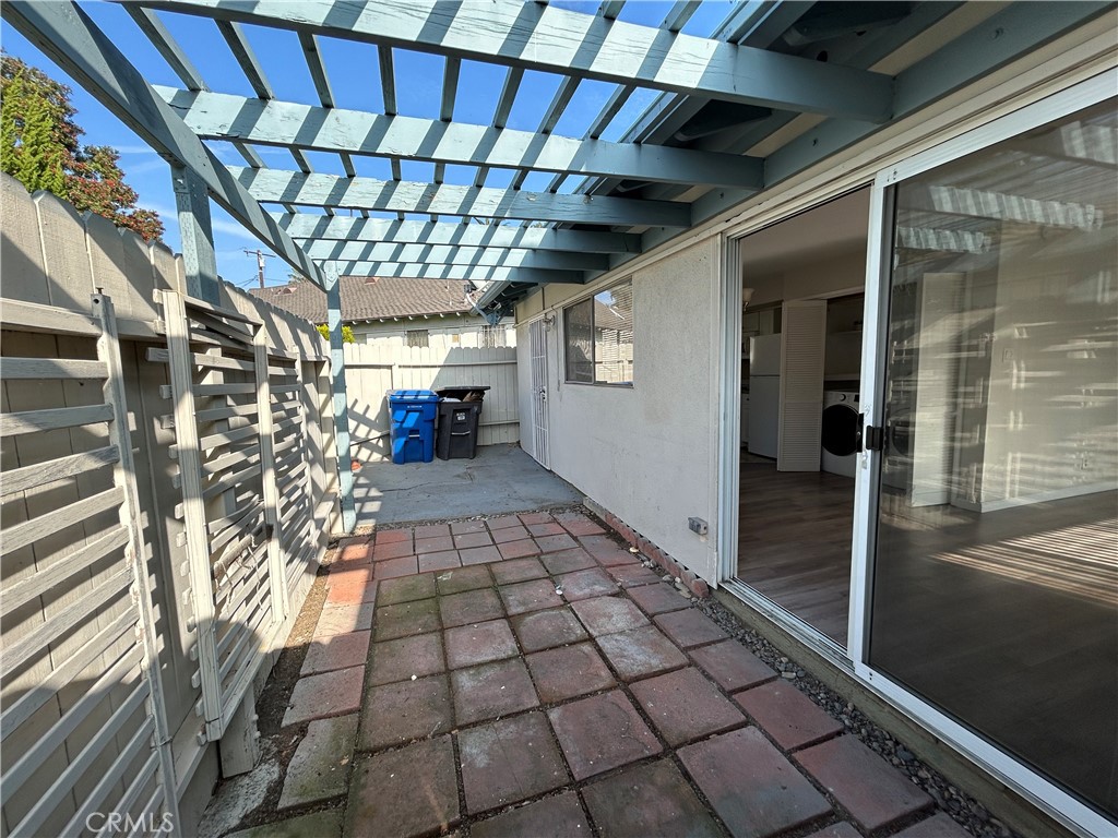 Bixby Knolls (BK) - Residential Lease