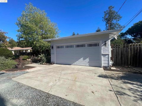 Photo of 1248 Hale Dr Dr, Concord, CA 94518 (MLS # 41116312) Photo of 1248 Hale Dr Dr, Concord, CA 94518 (MLS # 41116312)