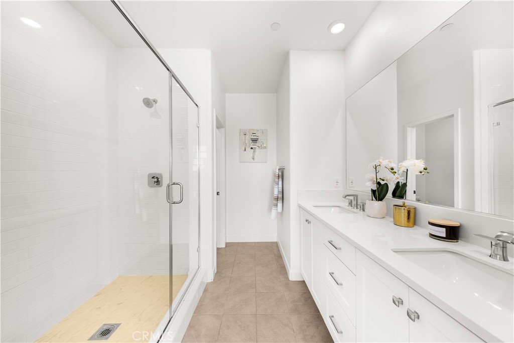 Solis Park - Residential