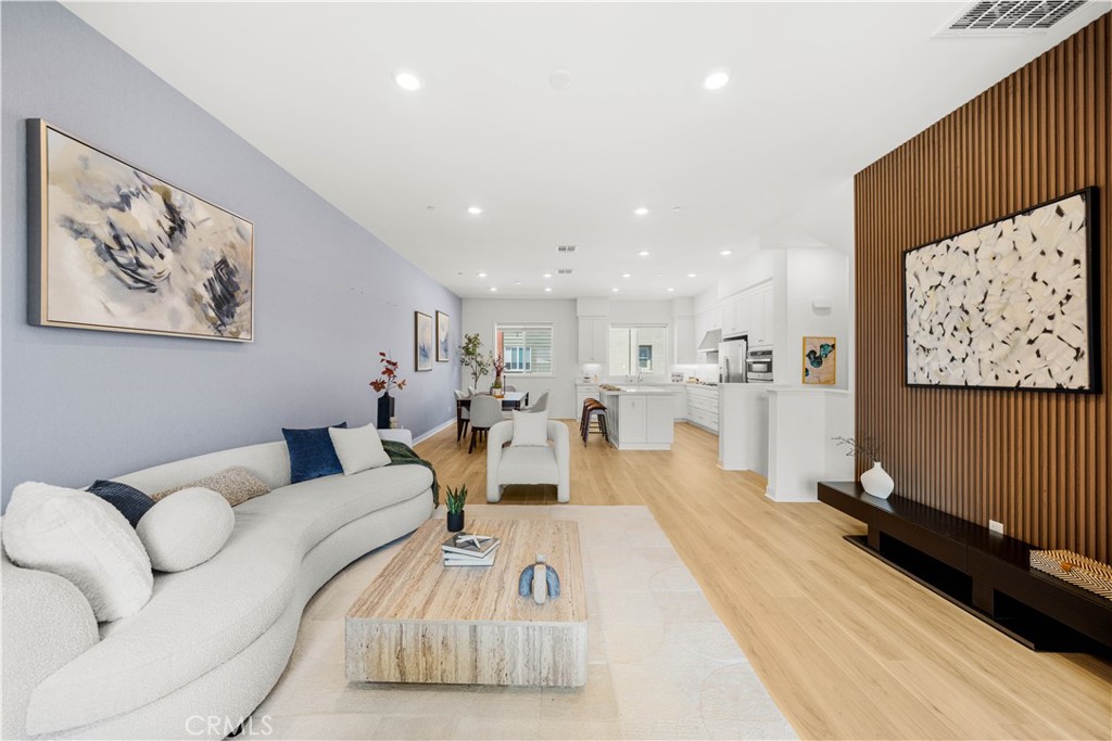 Solis Park - Residential