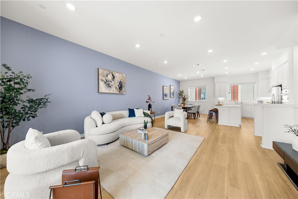 Solis Park - Residential
