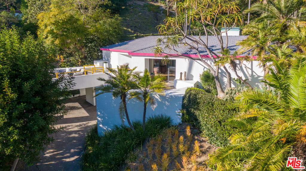 2034 Outpost Drive