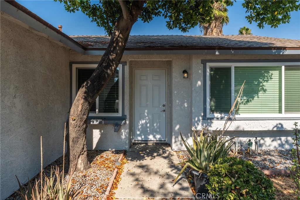910 Marlyce Lane