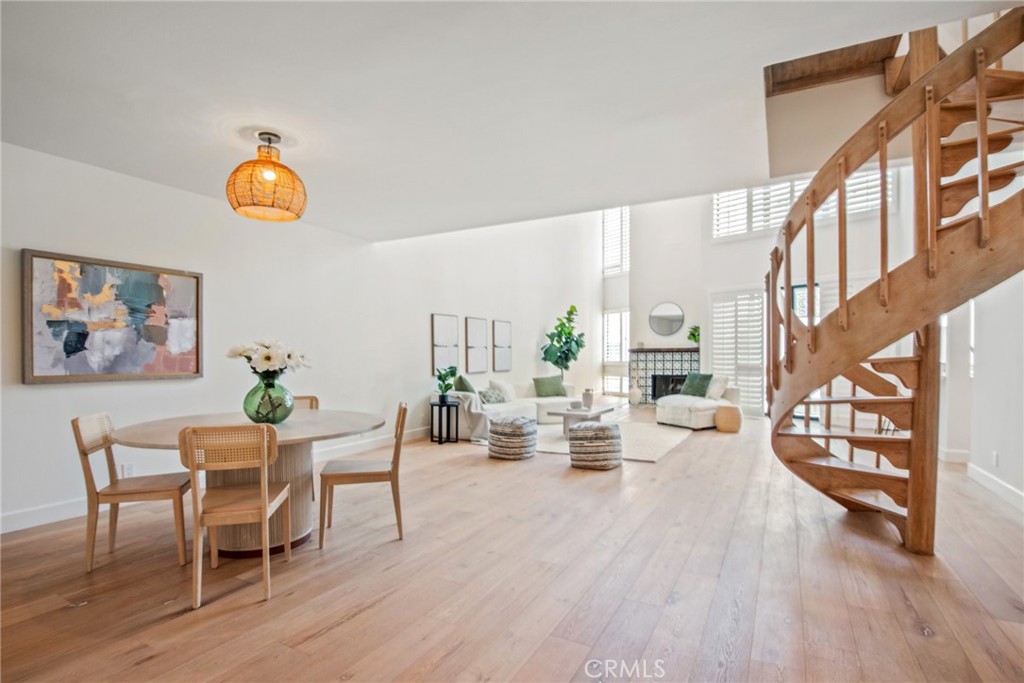 Properties 1 750 S Bundy Drive 304