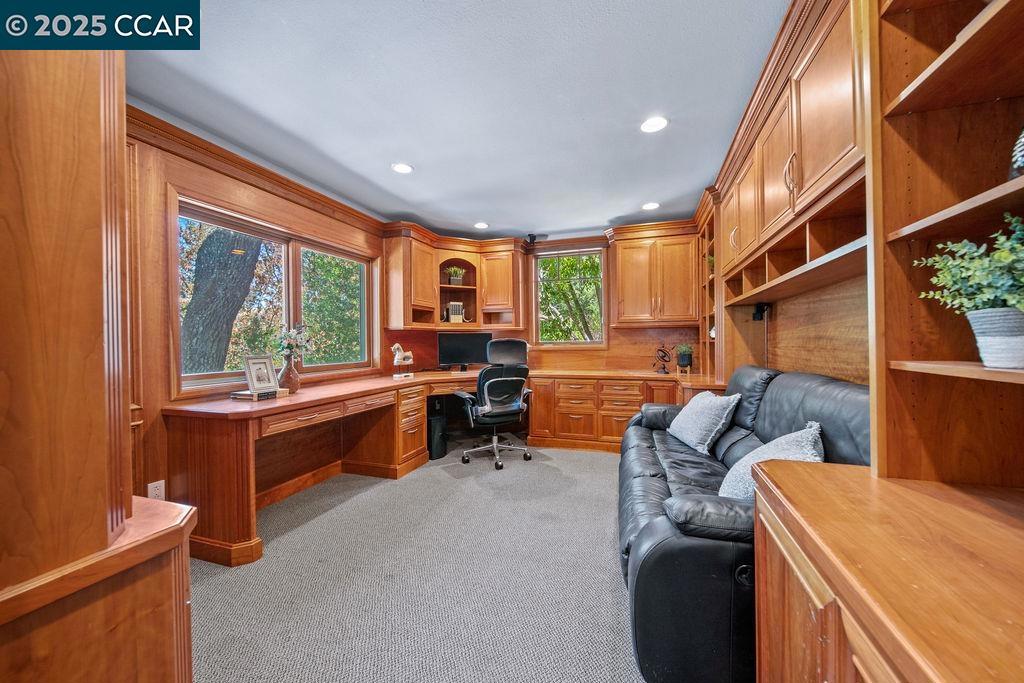 Not Listed - Residential