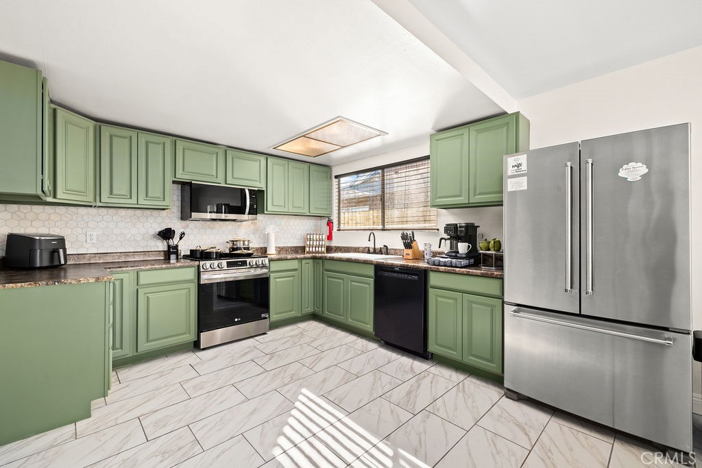 632 Kenoak Drive