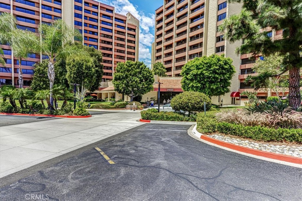 24055 Paseo Del Lago 562