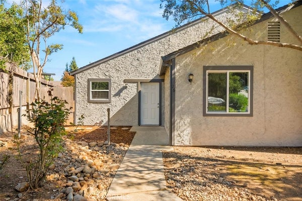26 WRANGLER CT, CHICO, CA 95928 - Image 63ee7b04570b6d54b4afc5ee95fc2f5f/501128480
