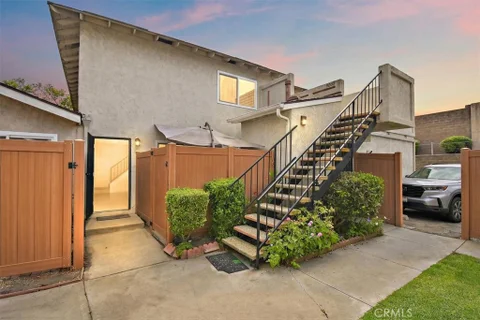 16946 Sierra Vista Way, Cerritos, CA 90703 - MLS#: PW26122573