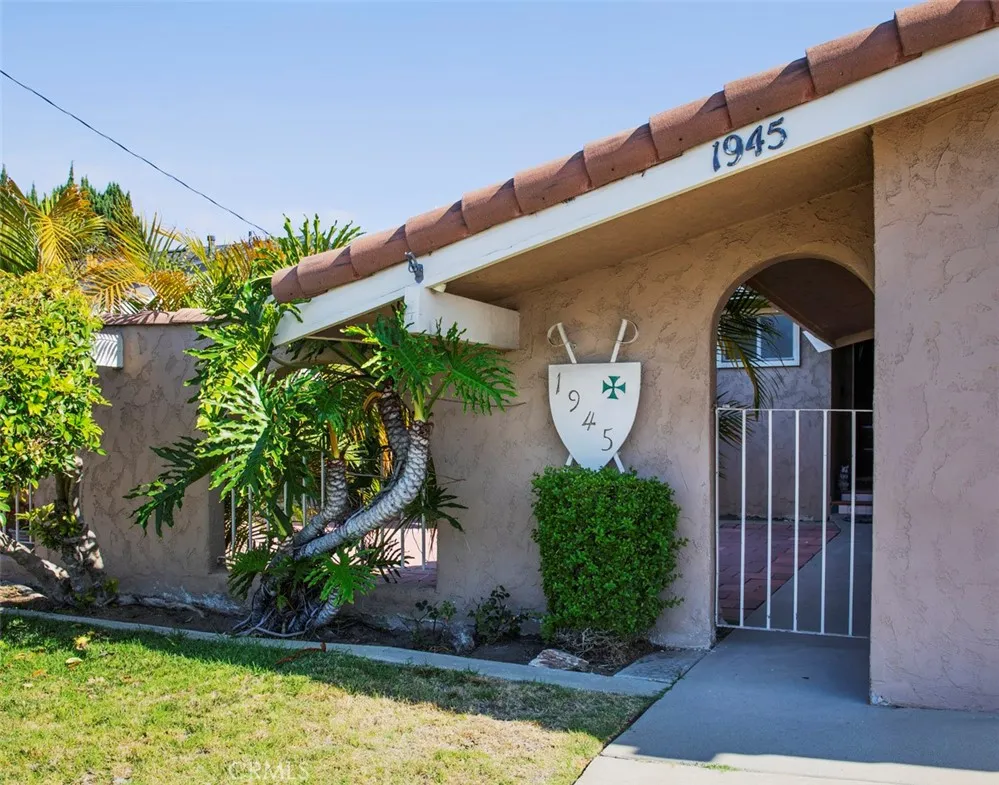 Torrance, California 90501, United States, 3 Bedrooms Bedrooms, ,3 BathroomsBathrooms,Residential,Active,167529