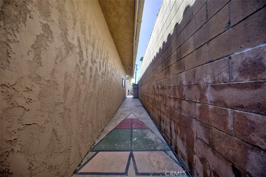 Torrance, California 90501, United States, 3 Bedrooms Bedrooms, ,3 BathroomsBathrooms,Residential,Active,167529