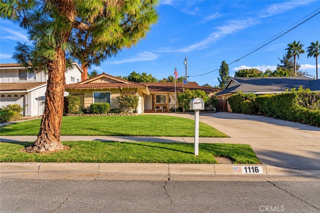 1116 Havenhurst Drive