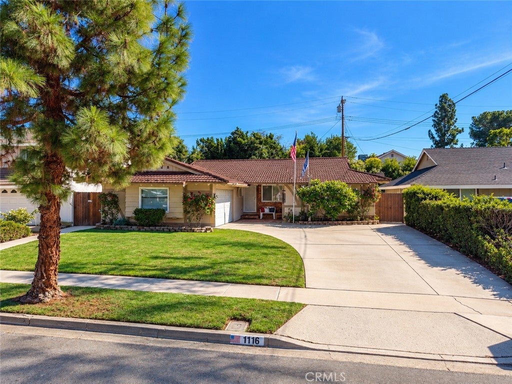 1116 Havenhurst Drive