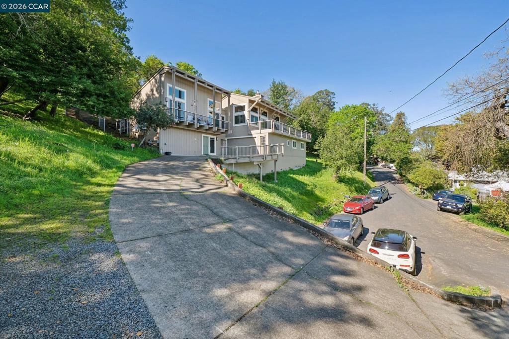66 Bridge Rd