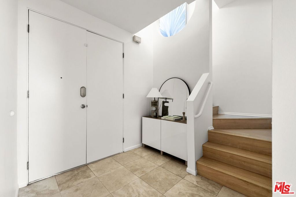 Photo of 1319 Harvard Street #5, Santa Monica, CA 90404 (MLS # 26666351)