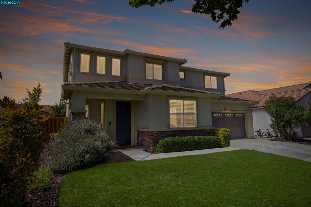 2421 Talaria Dr