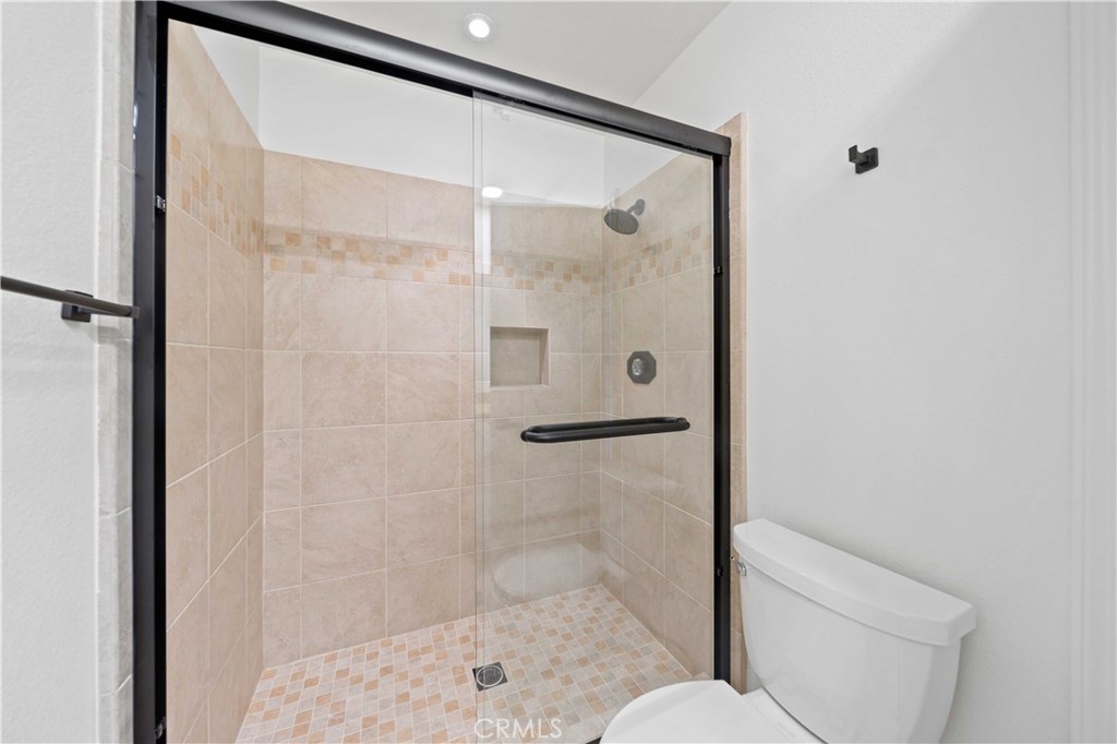 Mission Hills East/Deane Homes (32149) - Residential Lease