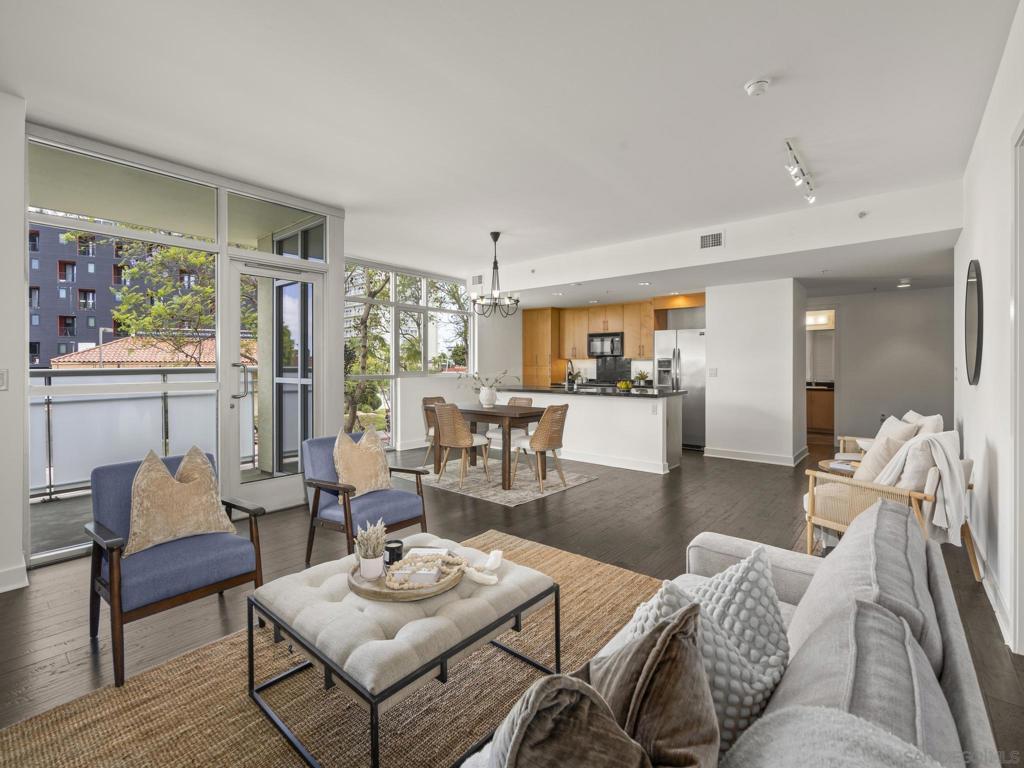 3812 Park 209